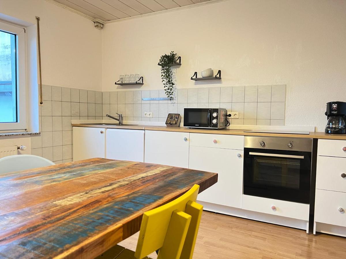Apartment Der Schwan 7 - 3 Schlafzimmer - 2 Balkone - Zentral - 100 Qm *