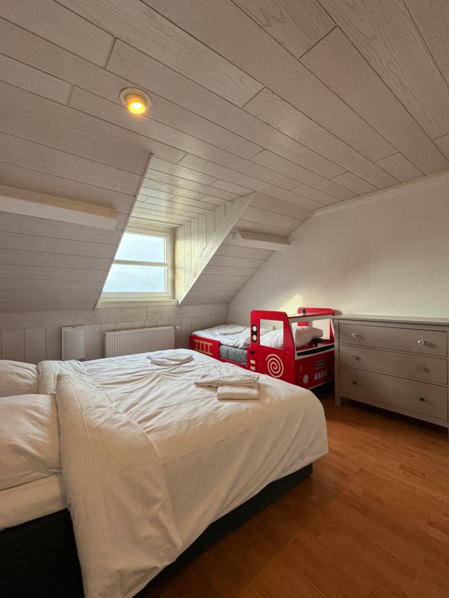 Der Schwan 7 - 3 Schlafzimmer - 2 Balkone - Zentral - 100 Qm