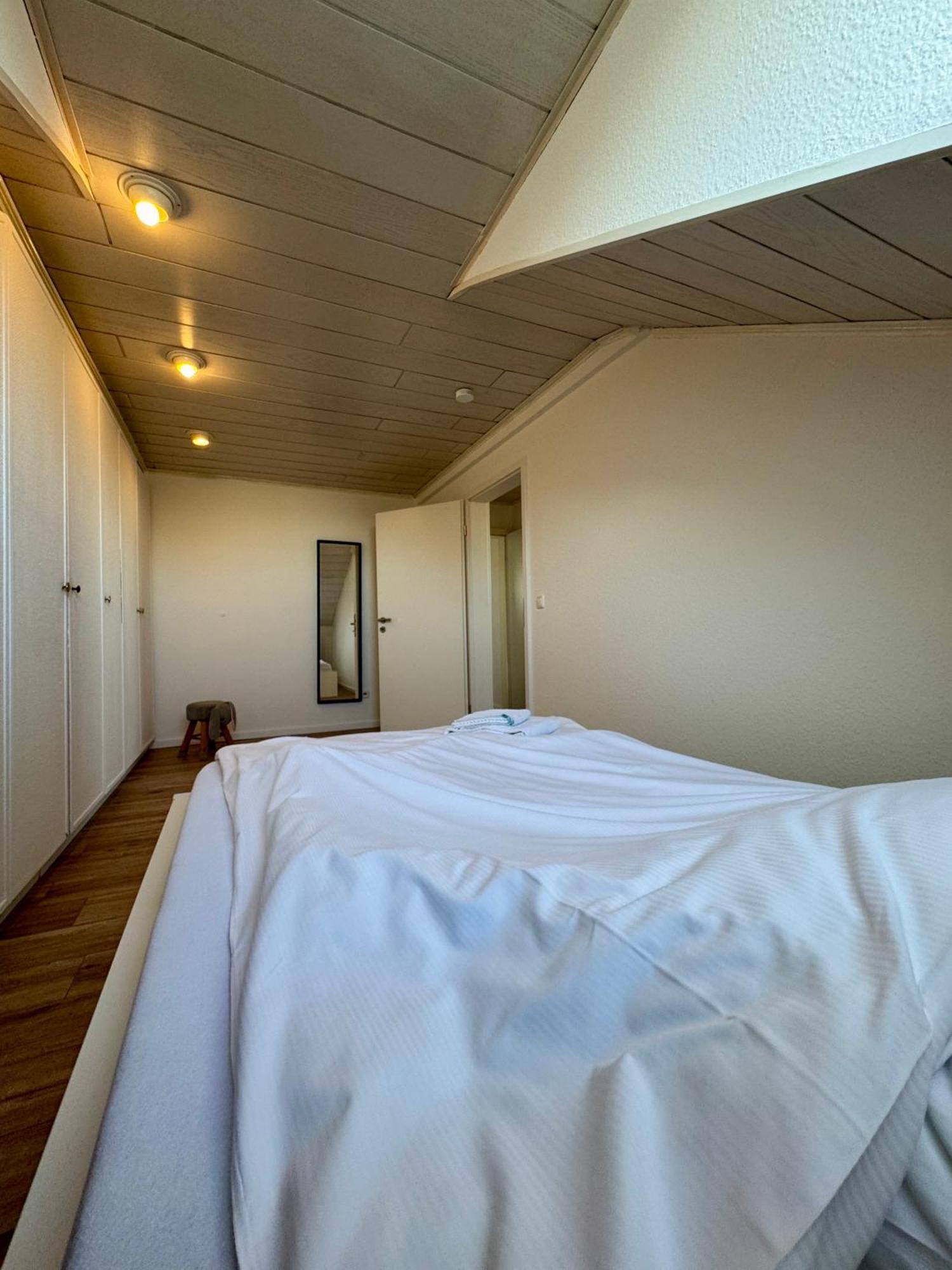 Der Schwan 7 - 3 Schlafzimmer - 2 Balkone - Zentral - 100 Qm