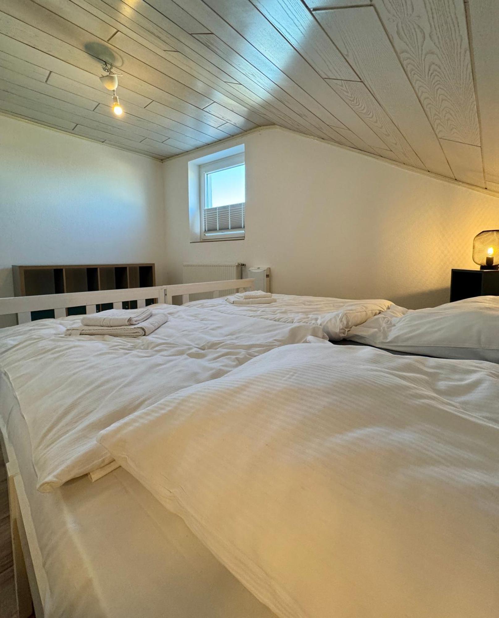 Der Schwan 7 - 3 Schlafzimmer - 2 Balkone - Zentral - 100 Qm Duren